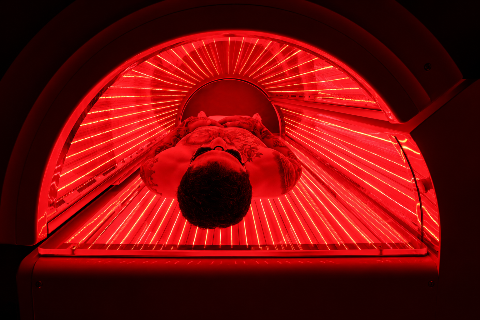 Eros Red Light Therapy Bed photobiomodulation at Core Athletes